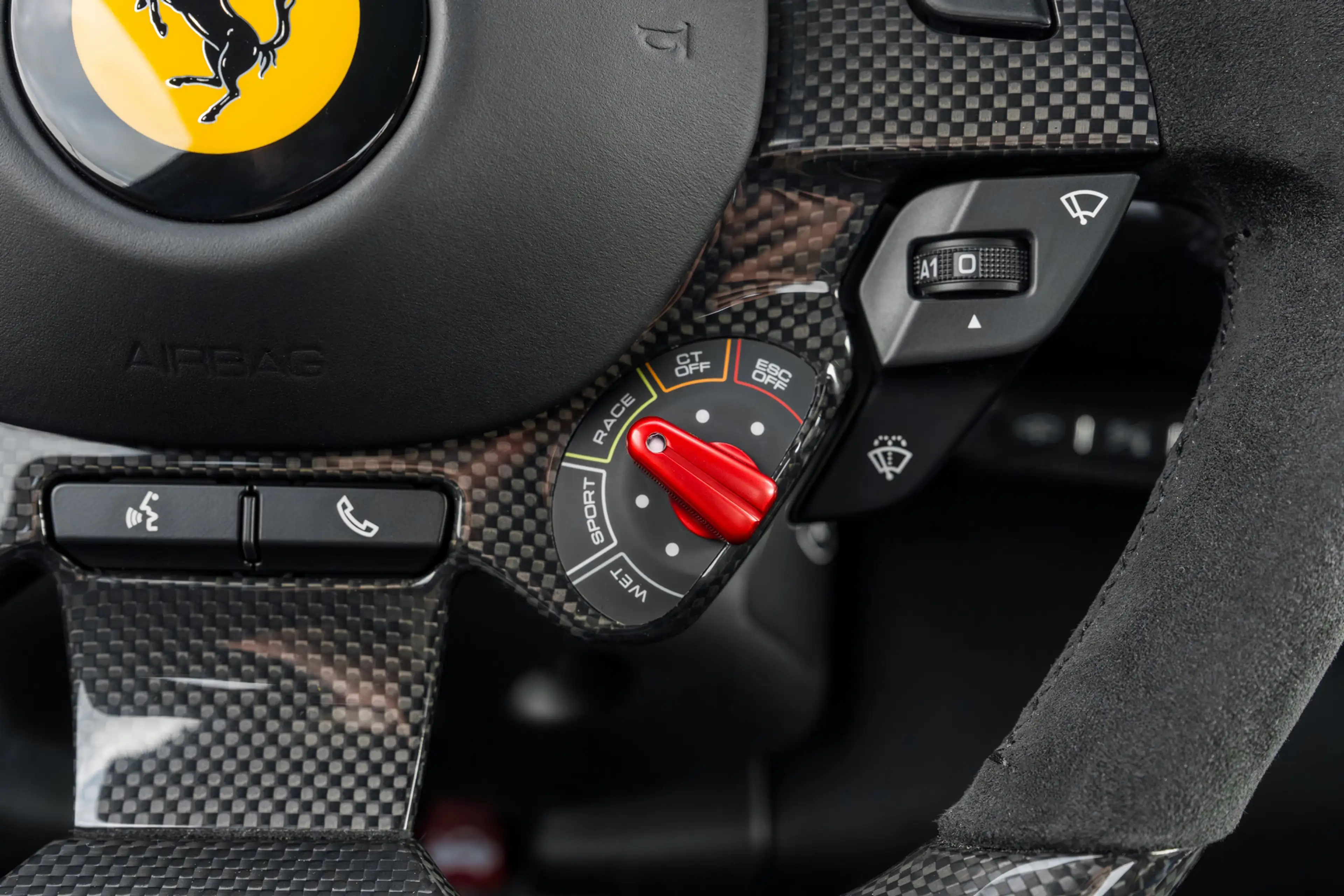 Ferrari 812 Superfast - Rosso F1 2007 - Tailor Made - 365 GTB/ — photo 8