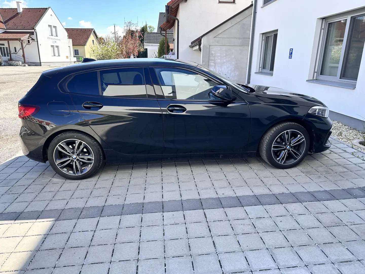 BMW 116 116d - 1