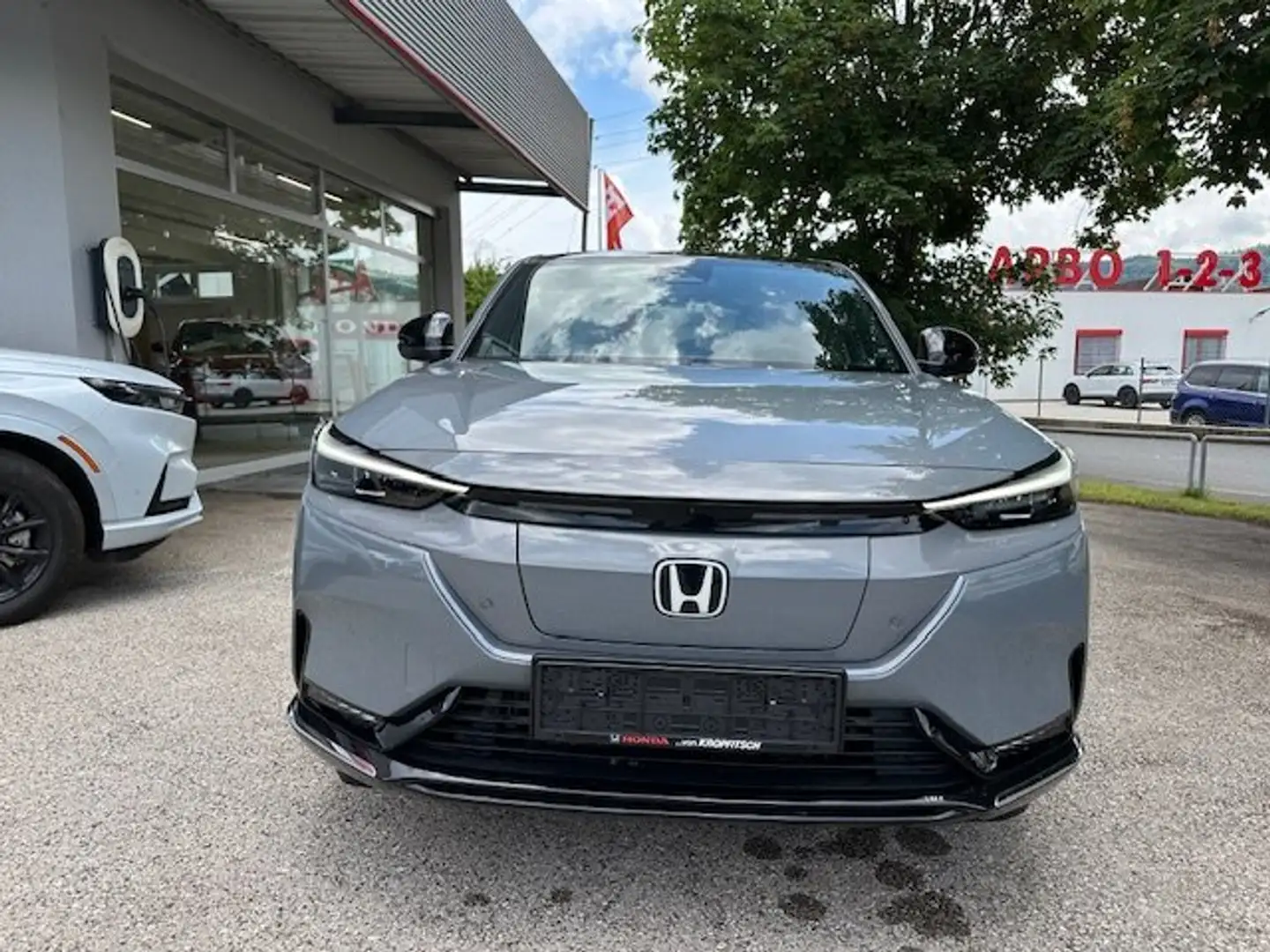 Honda e:Ny1 eNy1 68,8kWh Advance Gri - 2
