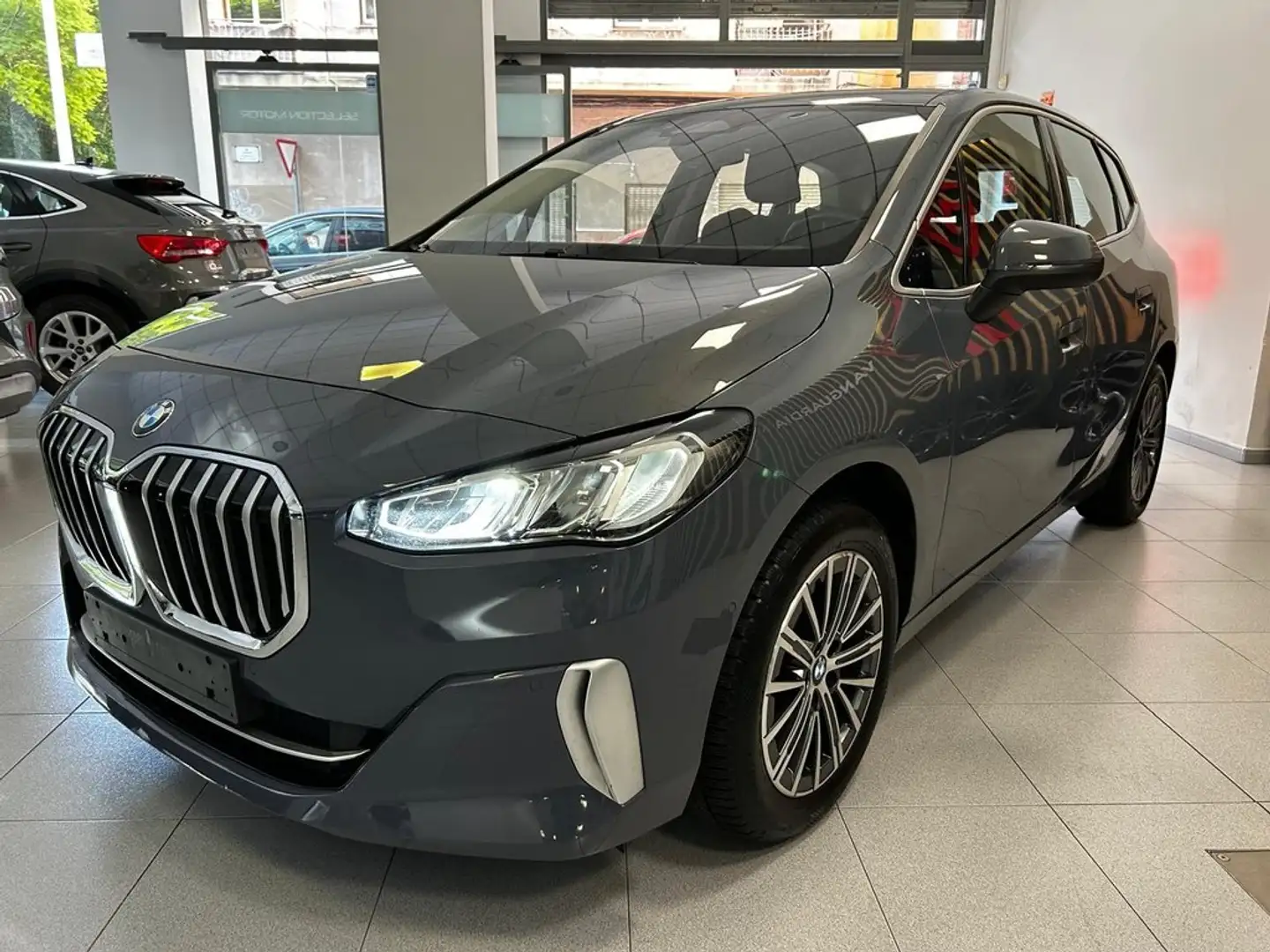 BMW 218 218i Gris - 2