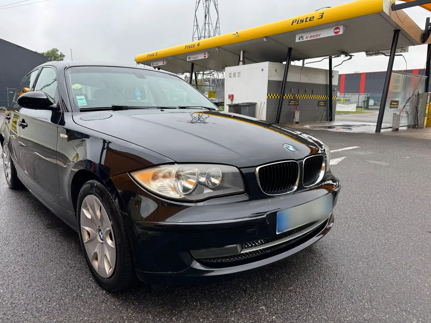 BMW 118 118d 143 ch Confort - 2