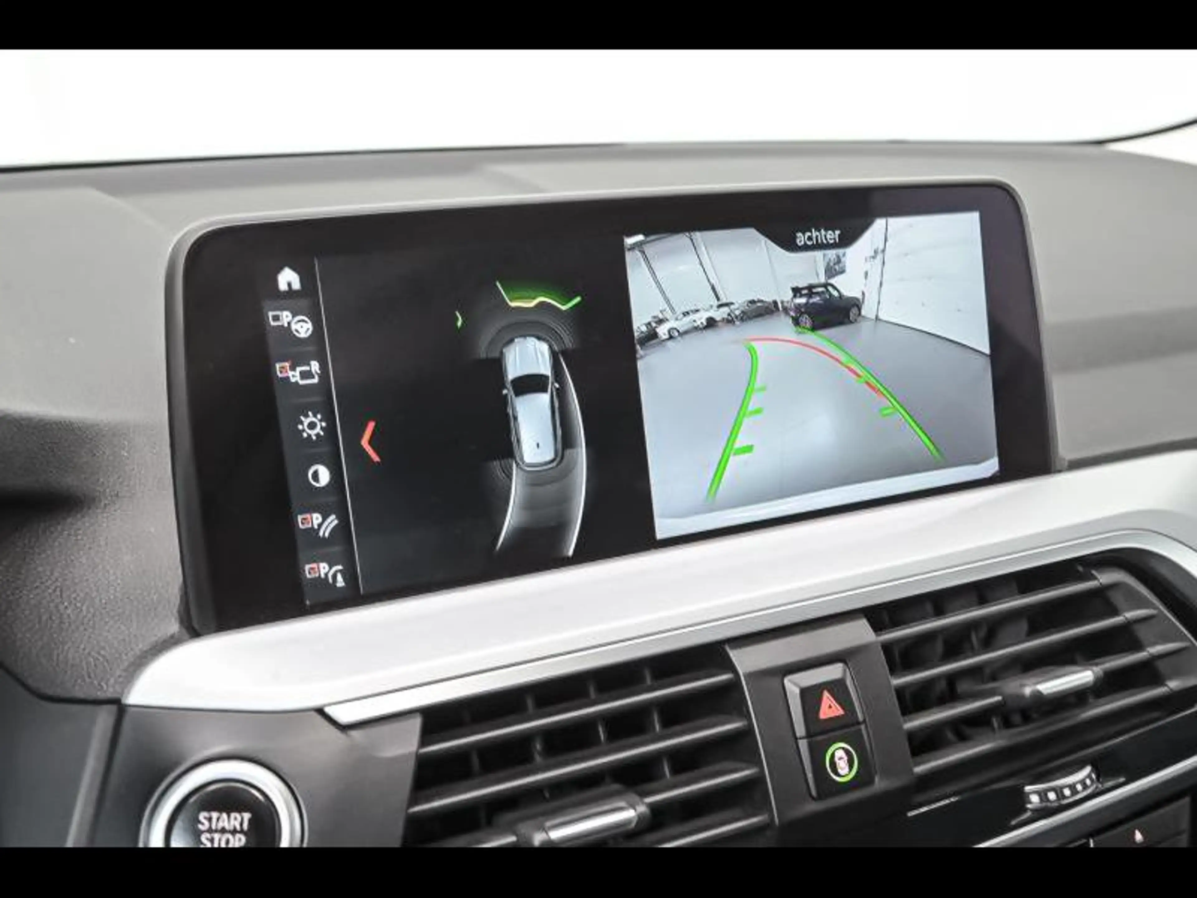 BMW X3 X3 xDrive20i — photo 15