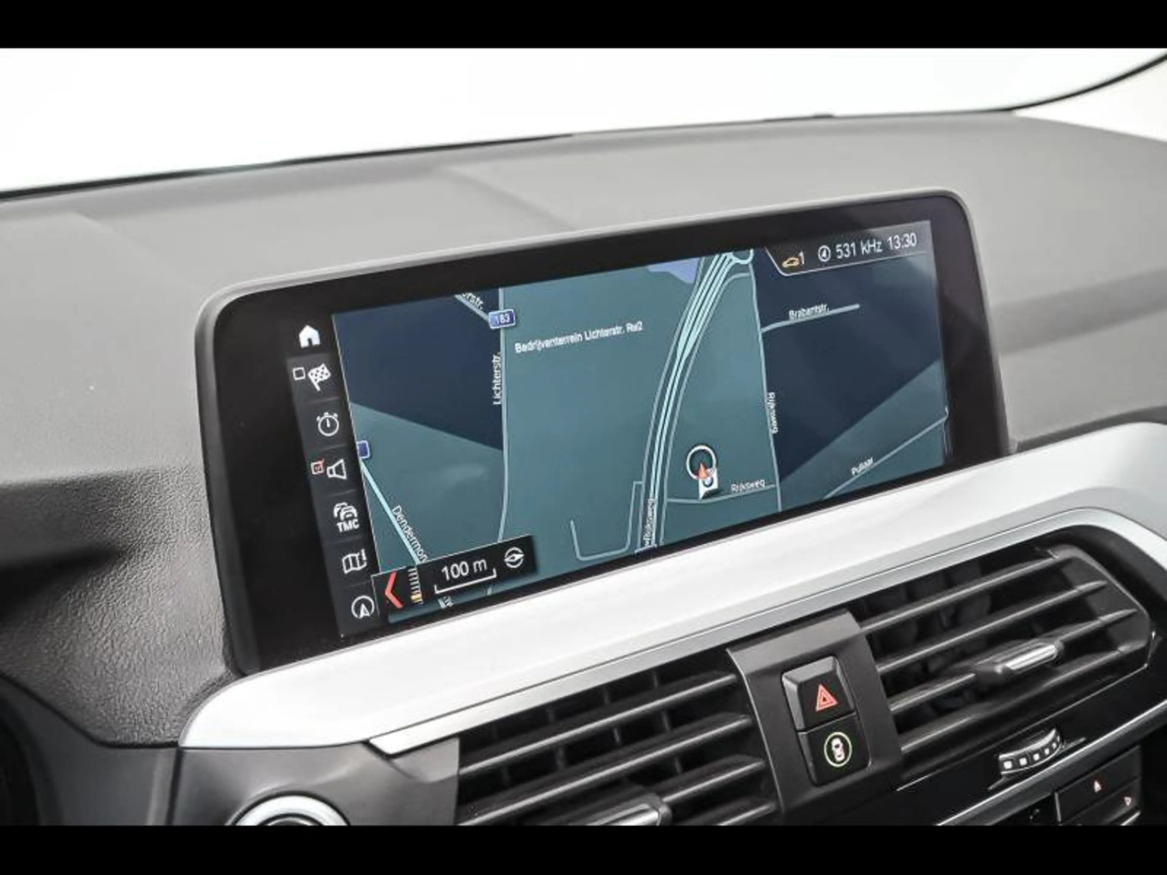 BMW X3 X3 xDrive20i — photo 14