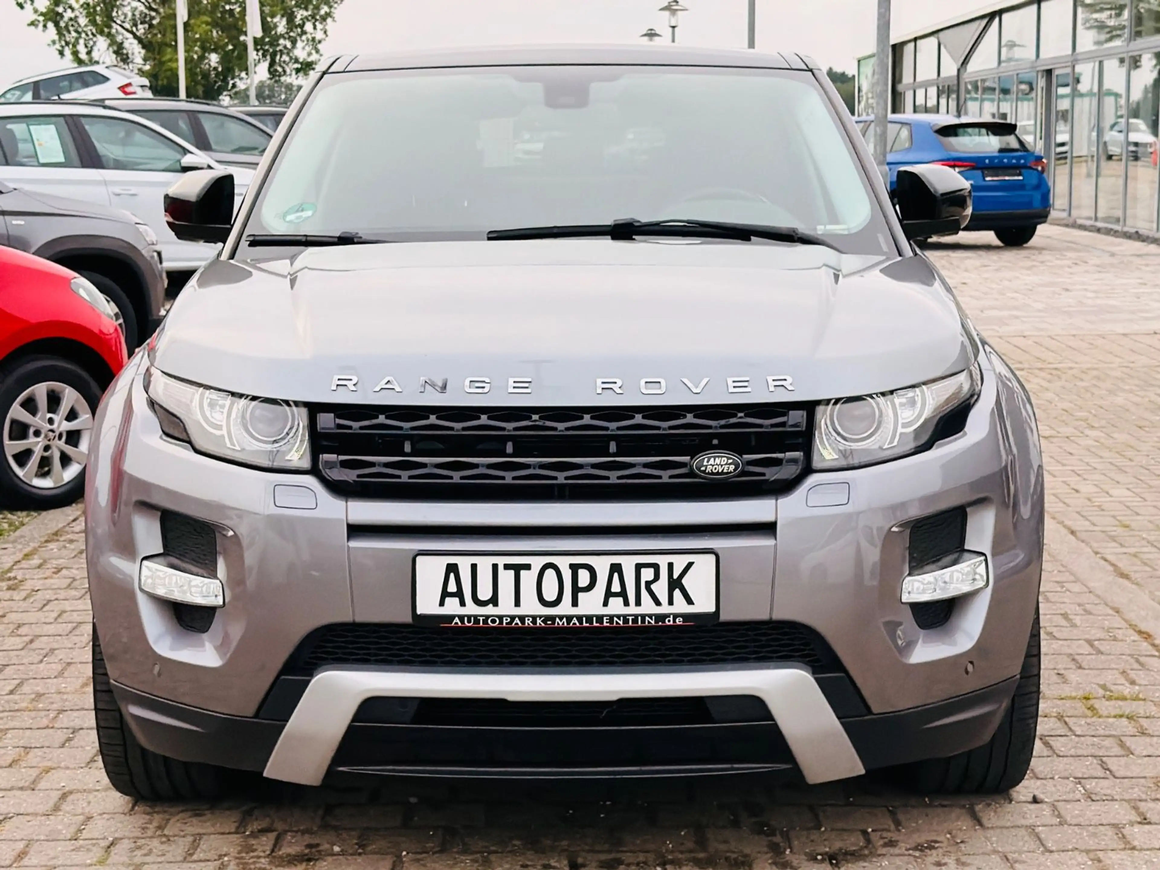 Land Rover Range Rover Evoque Dynamic *LEDER*NAVI*ALLRAD* — photo 2