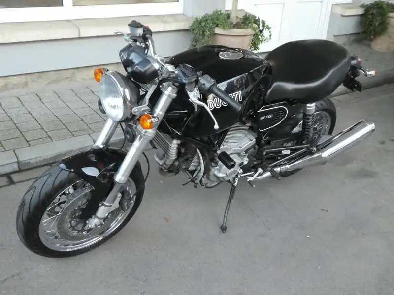 Ducati 1000 GT - foto 3