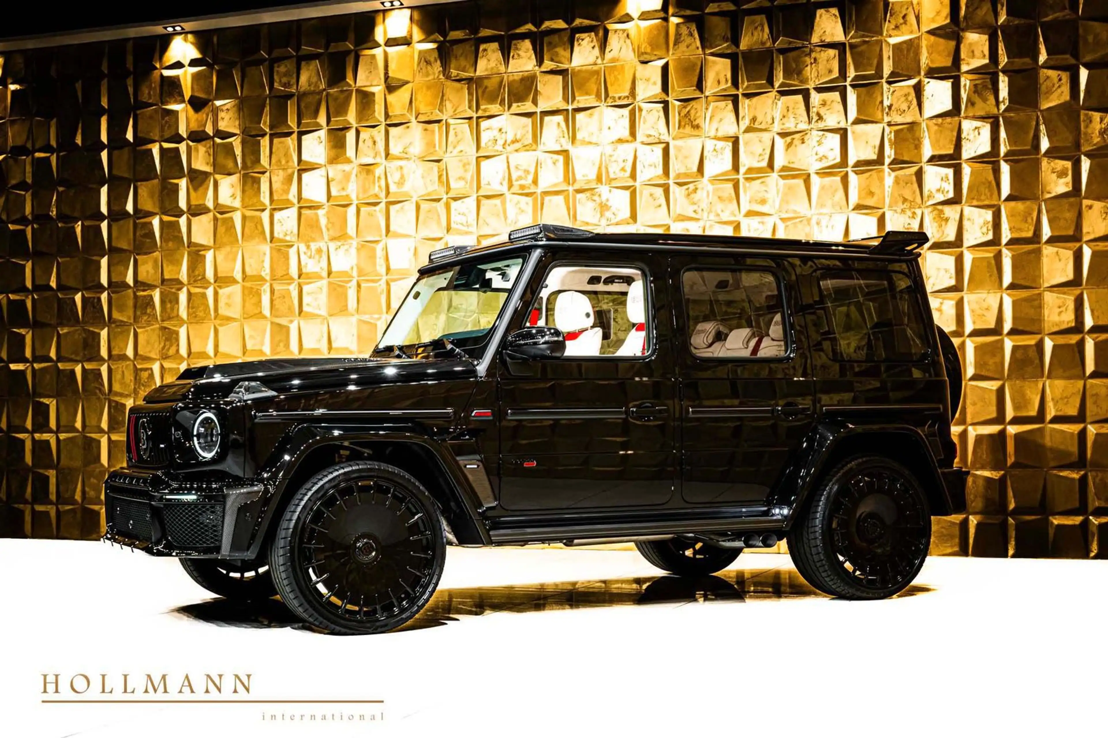 Mercedes-Benz G 63 AMG + FACELIFT + CARBON + TV + MY2027 — photo 3