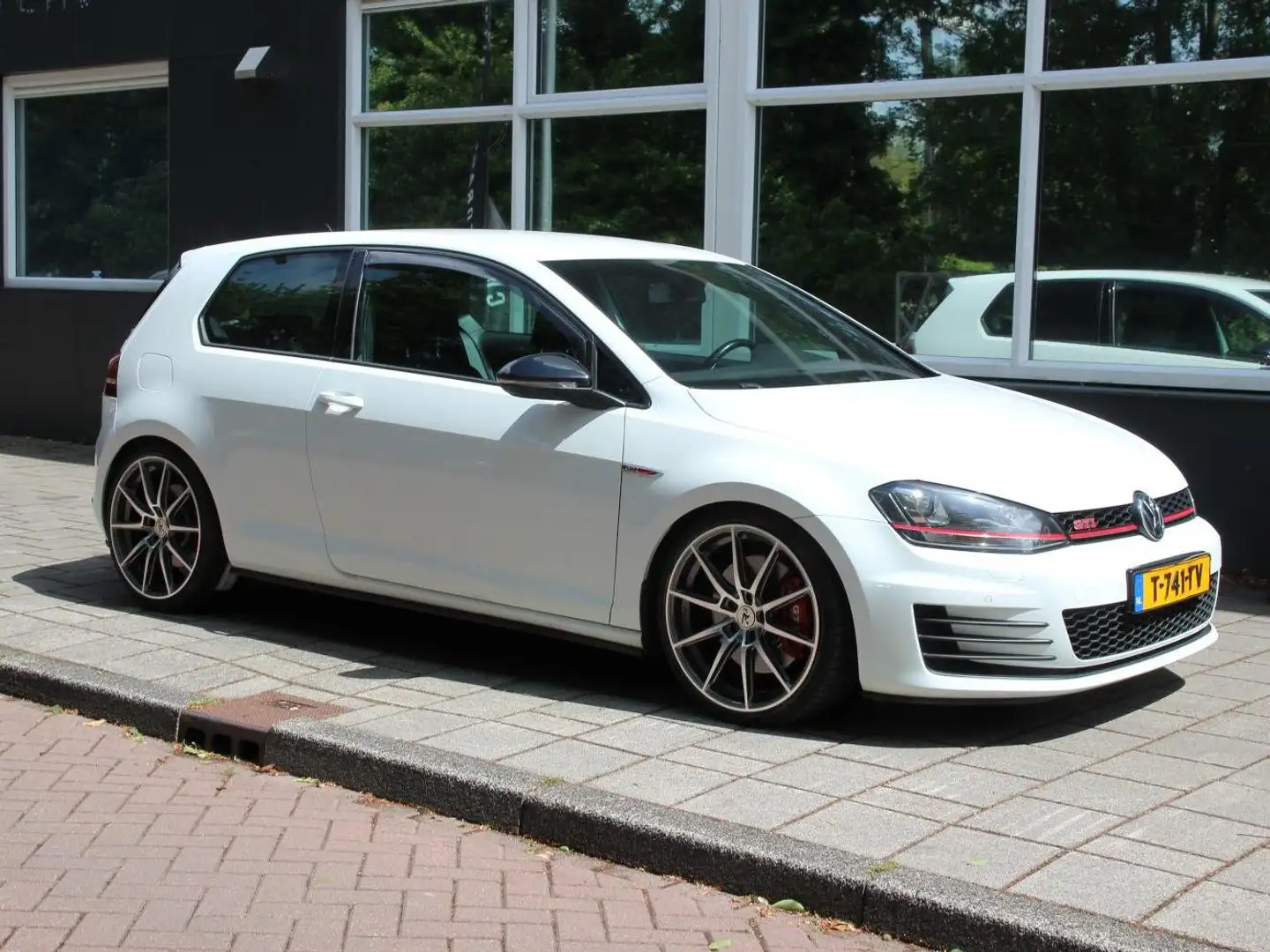 Volkswagen Golf GTI 2.0 TSI GTI Performance Blanc - 1