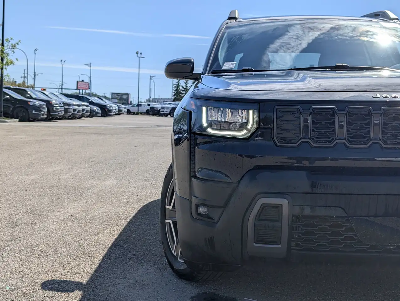 Jeep Cherokee снимка Jeep Cherokee