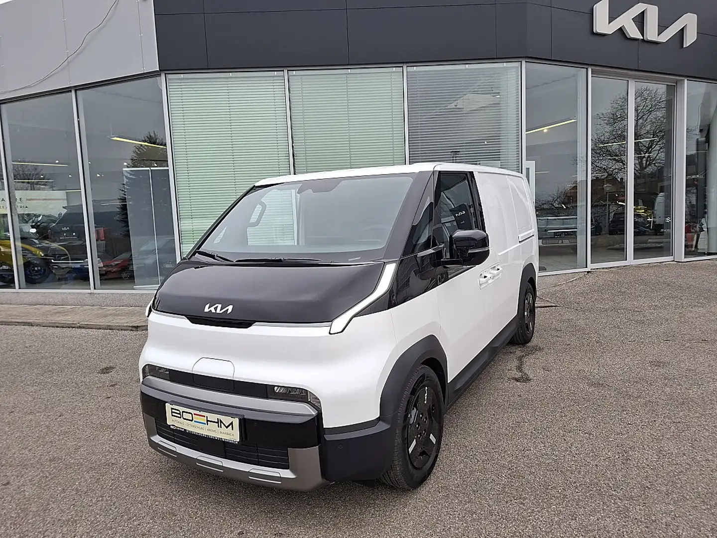 Kia PV5 Cargo 3DR 51,5kWh L2H1 Pure Weiß - 1