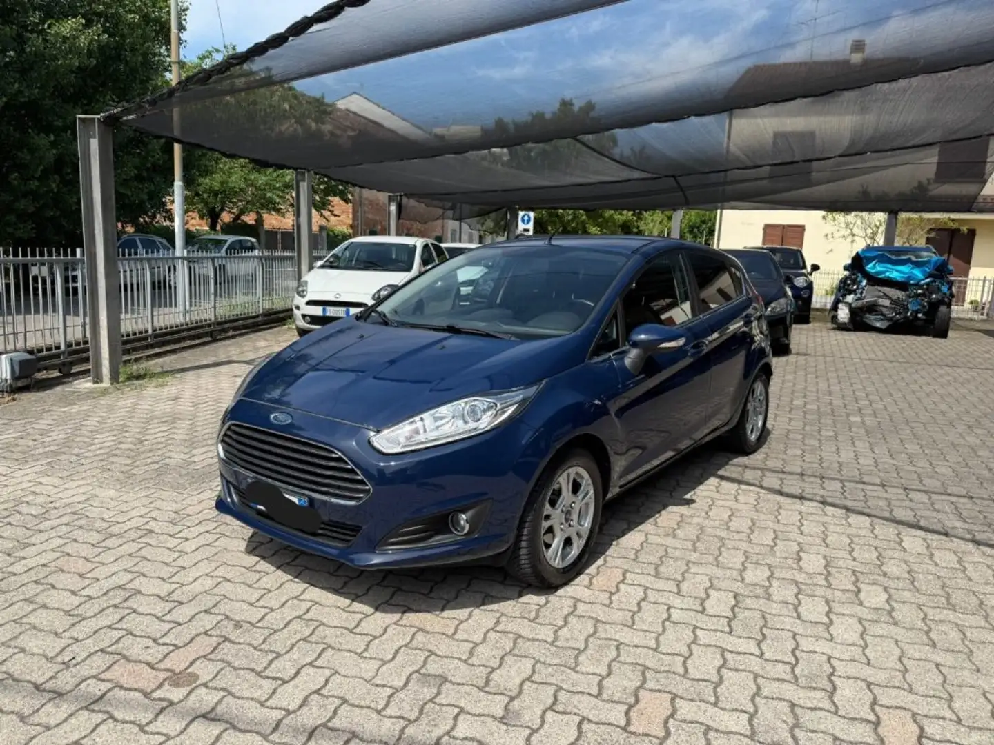 Ford Fiesta 1.0 80CV 5 porte Black & White OK NEOPATENTATO Blu/Azzurro - 2