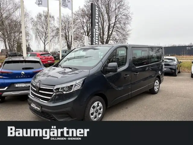 Renault Trafic Grand Combi Evolution dCi 150 EDC 9-Sitzer
