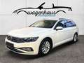Volkswagen Passat Variant Business TSI, ACC, Keyless, Matrix LED Weiß - thumbnail 1