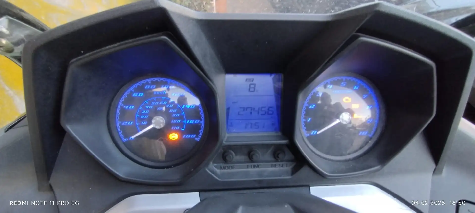 Kymco Downtown 350i Argent - 2