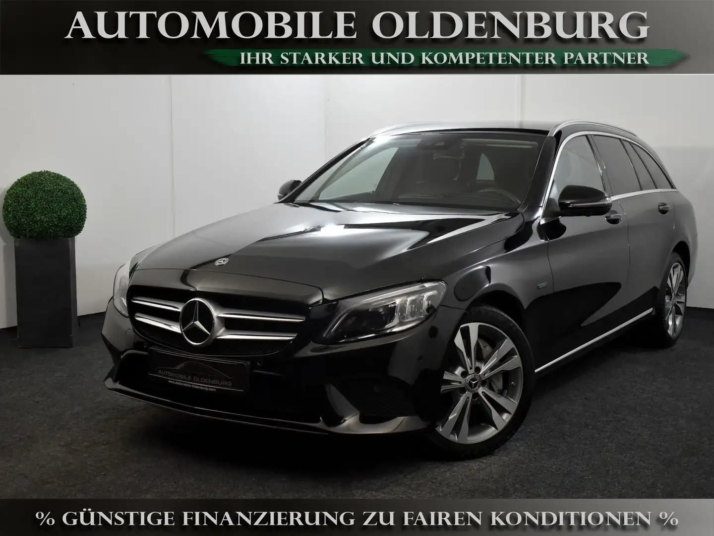 Mercedes-Benz C 300 de T Avantgarde *Distro*Wide*AHK*360*BURM* Schwarz - 1