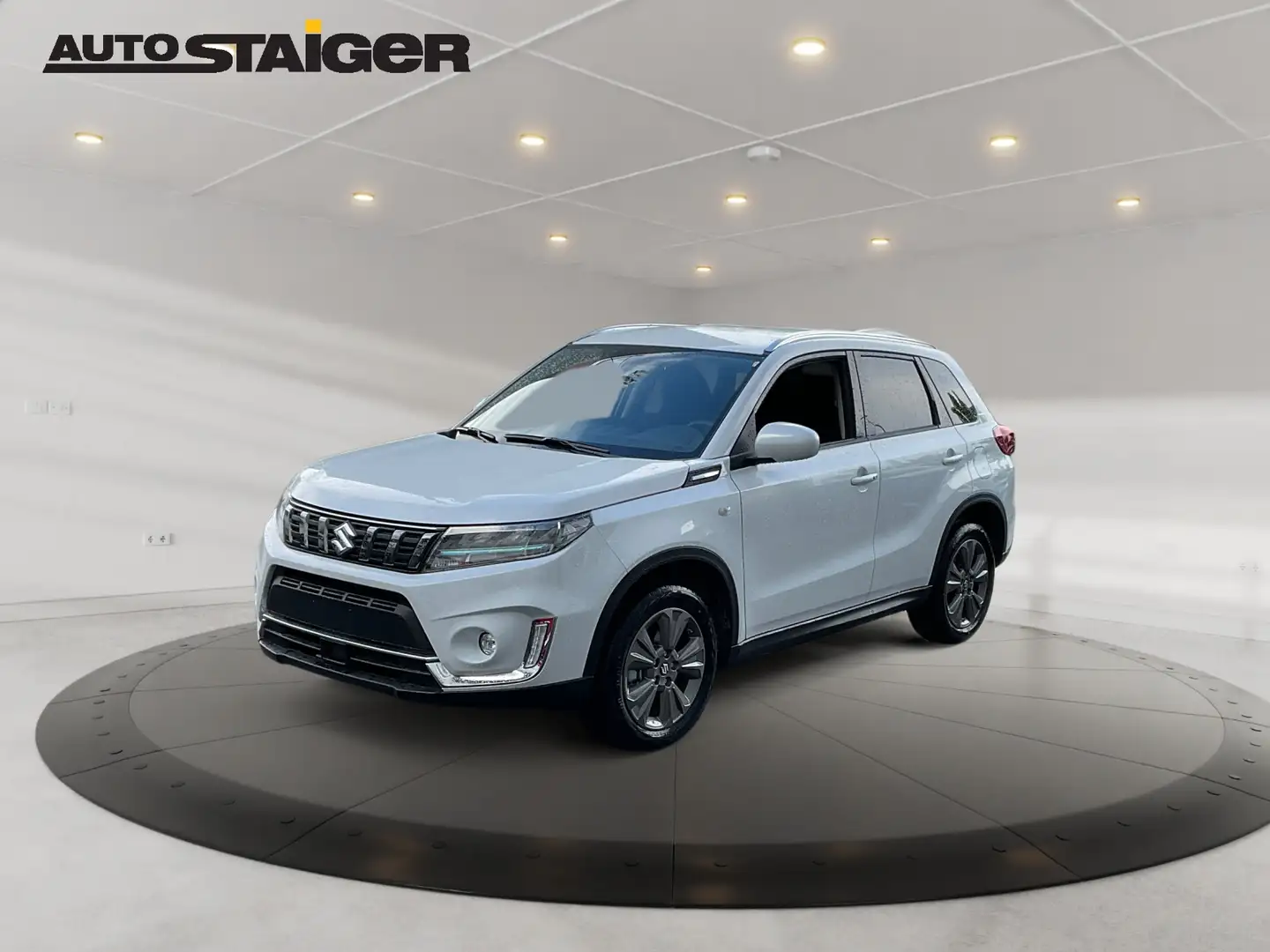 Suzuki Vitara 1.5 Comfort AT, Allrad PDC*Kamera Белый - 2