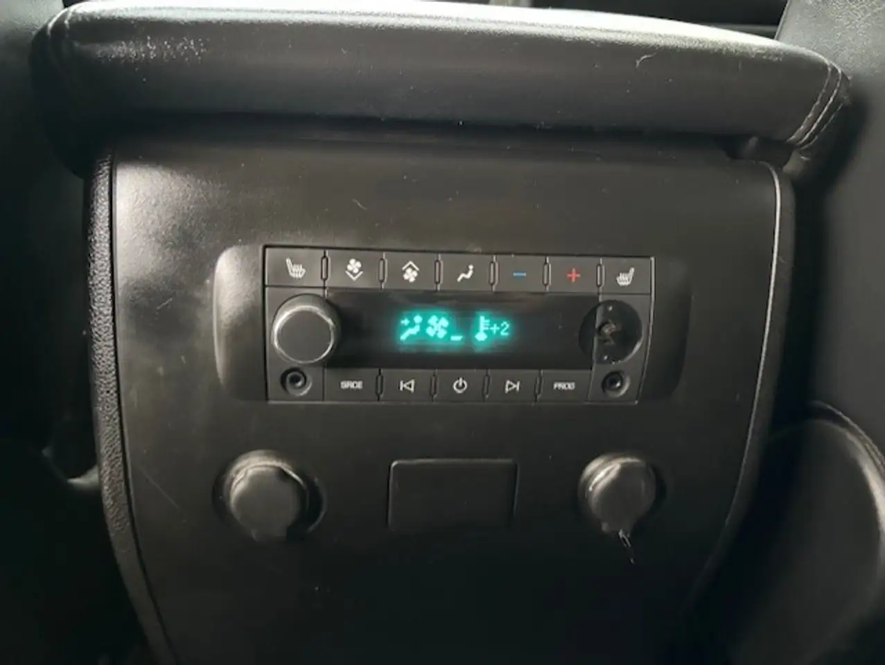 HUMMER H2 снимка HUMMER H2