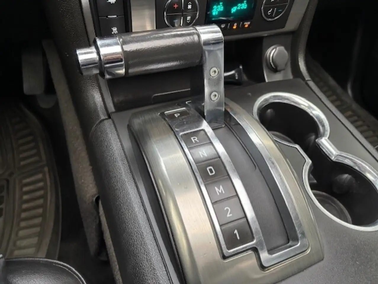 HUMMER H2 снимка HUMMER H2