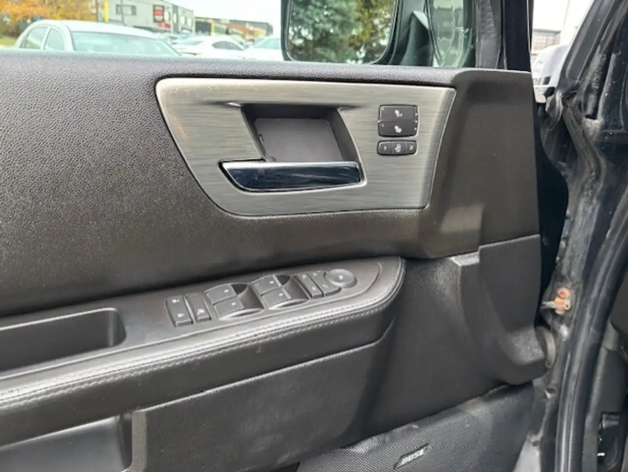 HUMMER H2 снимка HUMMER H2