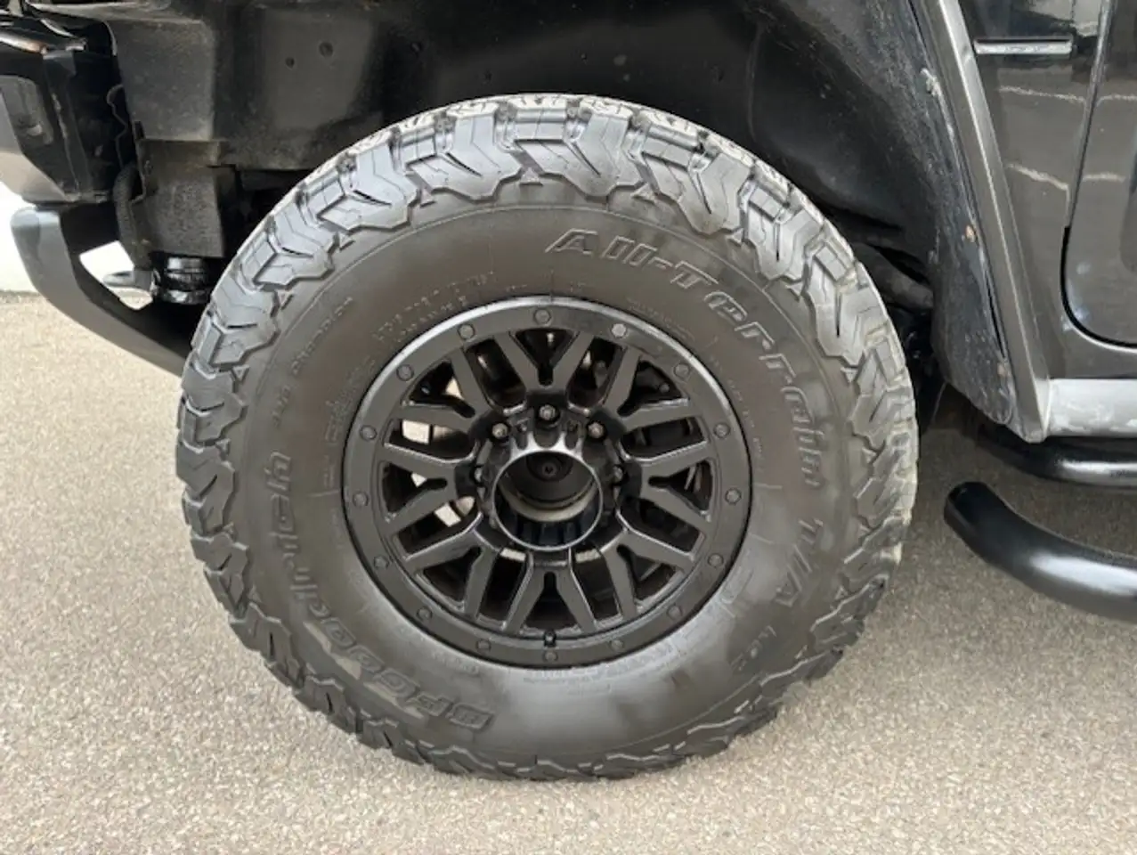 HUMMER H2 снимка HUMMER H2