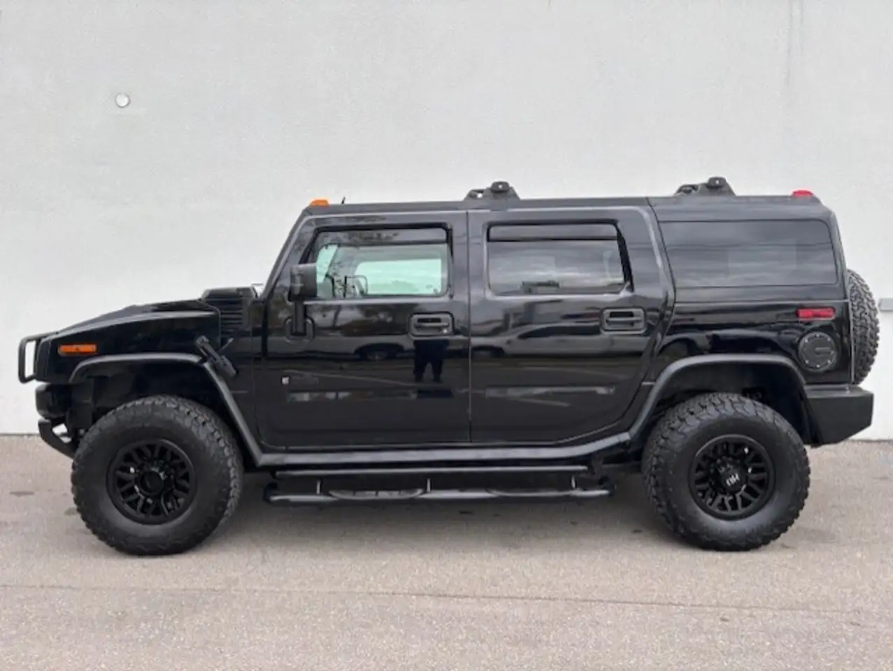 HUMMER H2 снимка HUMMER H2