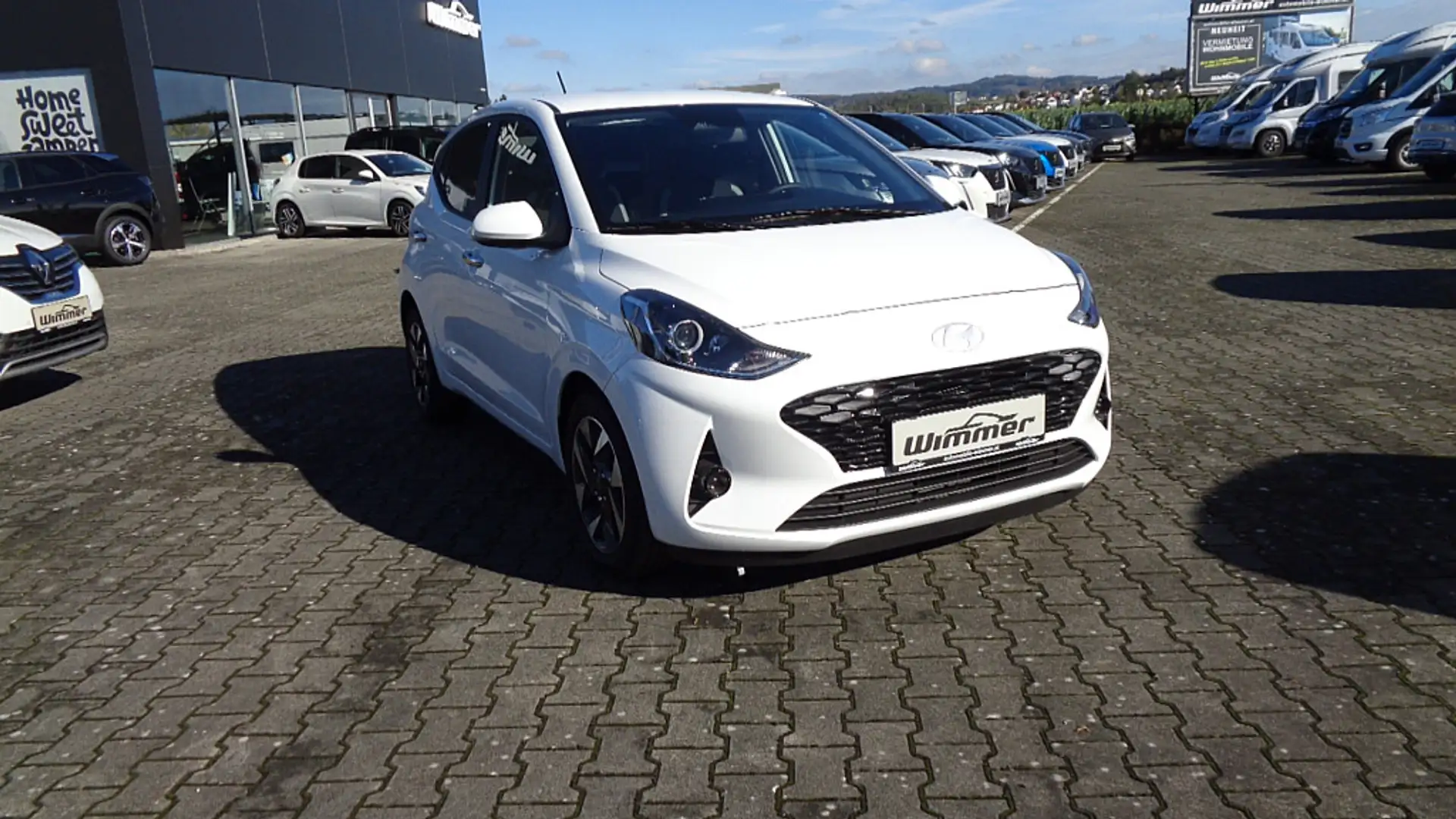 Hyundai i10 1,0 i Line Plus Grau - 2