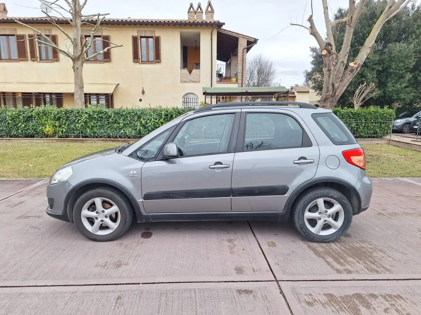 Suzuki SX4 1.6 ddis Outdoor Line 2wd - 1