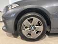 BMW 116 d Business Advantage Gris - thumbnail 5