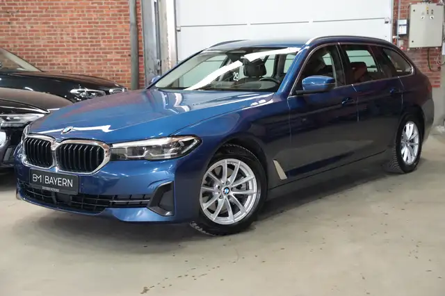 BMW 518 dA Automaat Facelift EURO 6d Garantie Head Up LED Leder Prof Navi Adaptive Cruise Zetelverwarming Sfeerverlichting Camera