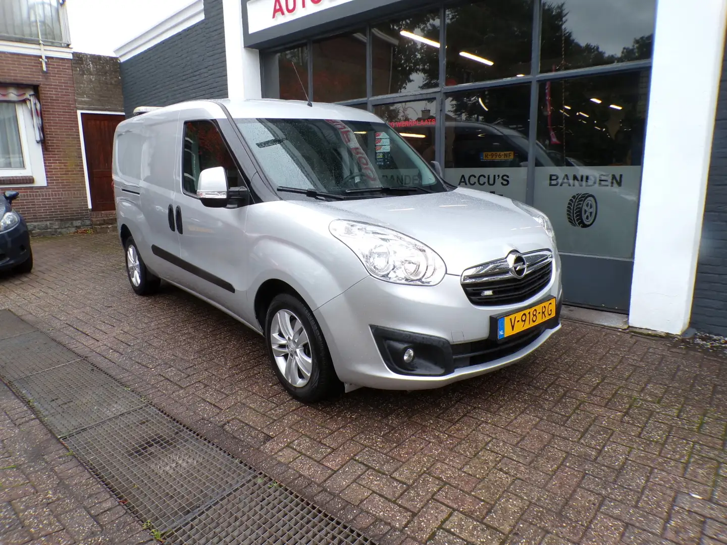 Opel Combo XL 1.3 CDTi L2H1 Sport ***TOP STAAT !!!*** Zilver - 2