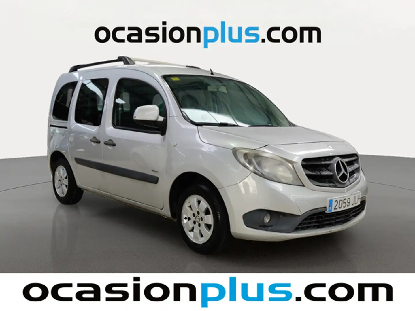 Mercedes-Benz Citan Tourer 111CDI Plus Plateado - 2