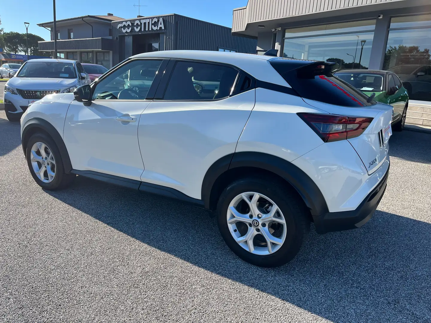 Nissan Juke Juke II 2020 1.0 dig-t N-Connecta 114cv dct Bianco - 2