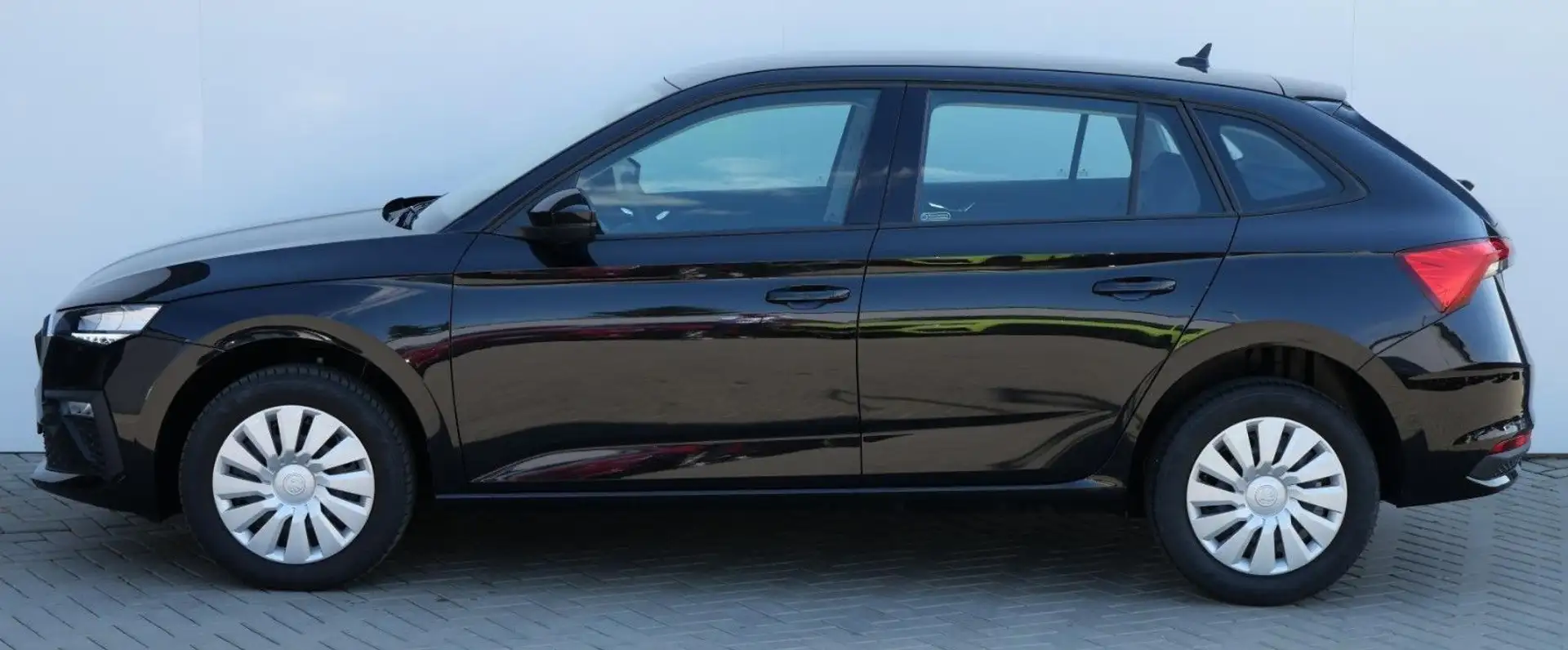 Skoda Scala Selection Schwarz - 2