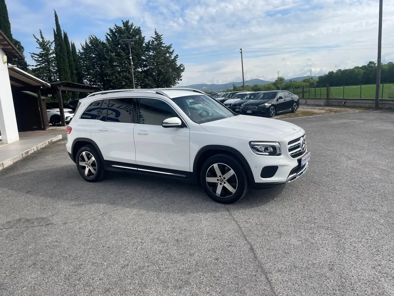 Mercedes-Benz GLB 200 usata in vendita