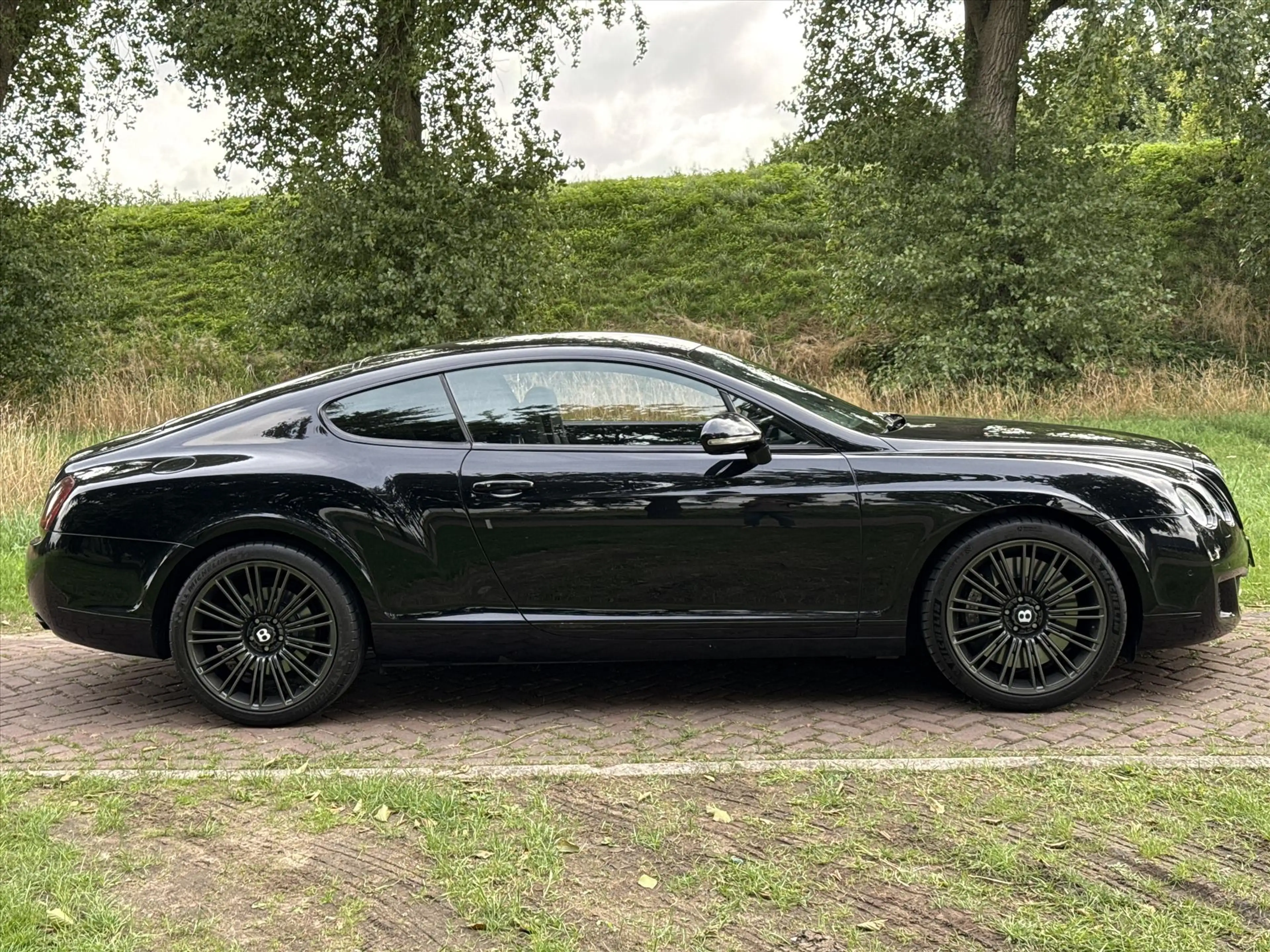 Bentley Continental GT 6.0 W12 560pk WE HEBBEN DE TWEE OP VOORRAAD — photo 2