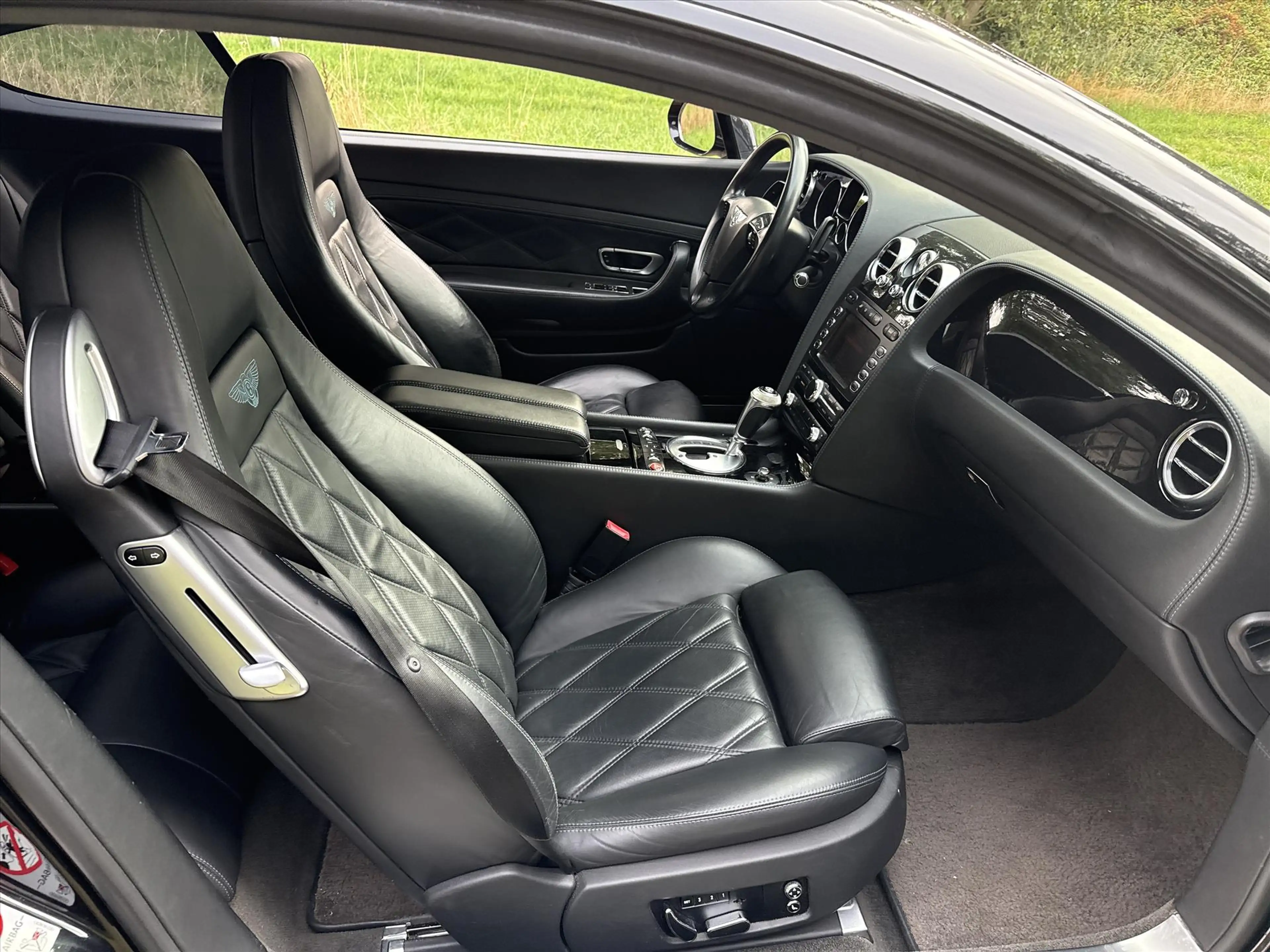 Bentley Continental GT 6.0 W12 560pk WE HEBBEN DE TWEE OP VOORRAAD — photo 7