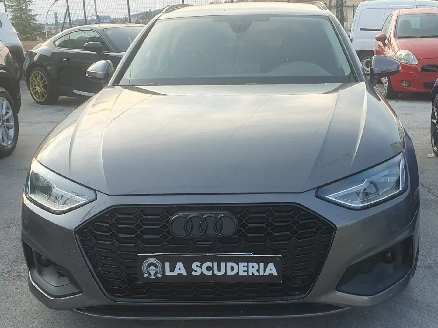 Audi A4 A4 Avant  2.0 tdi mhev S Line  163cv s-tronic Grigio - 1