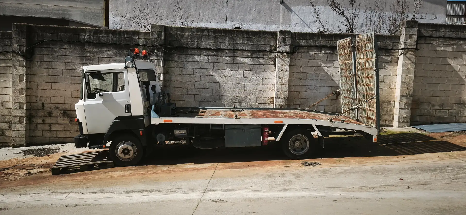 Nissan Trade Trade 100 Chasis Cabina/3 Blanco - 2