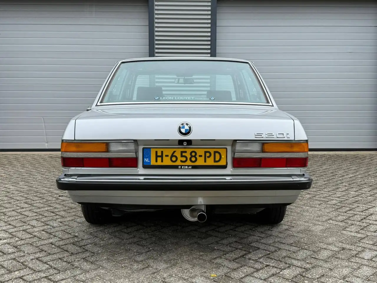 BMW 520i, foto 4
