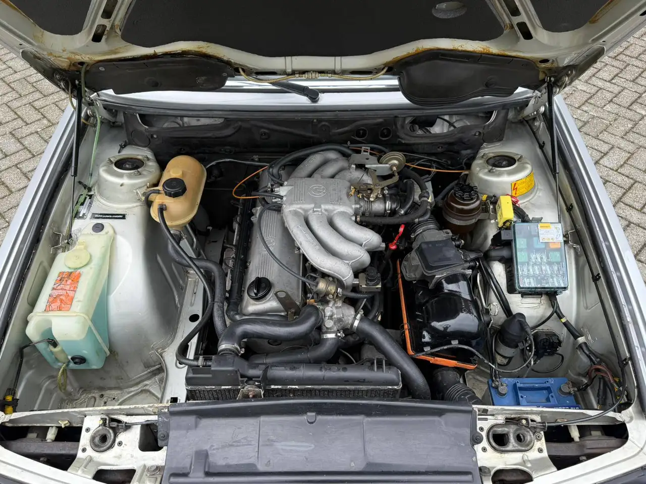BMW 520i, foto 11