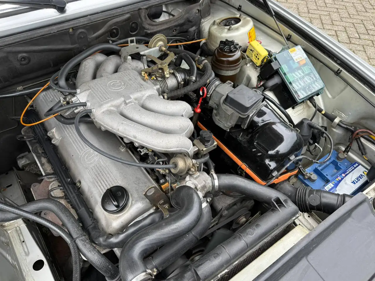 BMW 520i, foto 12