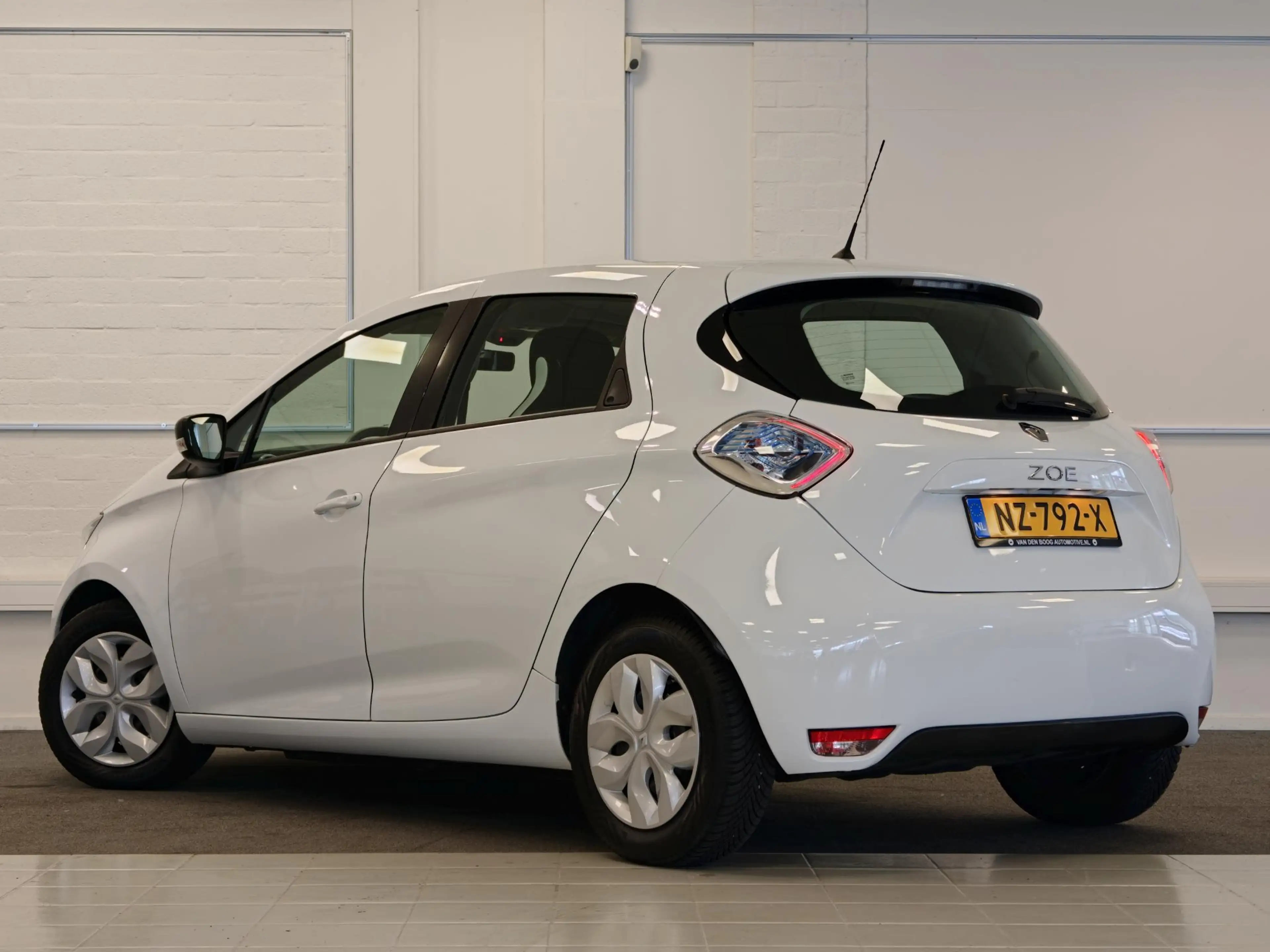 Renault ZOE Q90 Life 41 kWh KoopAccu SOH 89% 2e Eigenaar Mooi! — photo 5