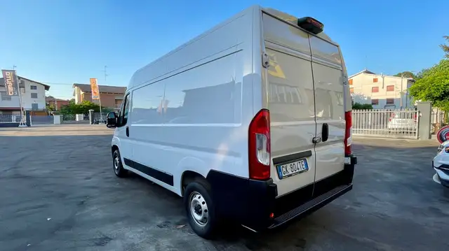 Fiat Ducato view 4