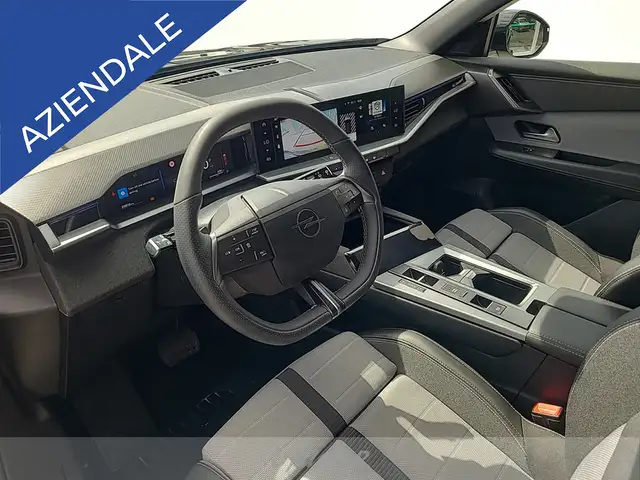 Opel Grandland view 9