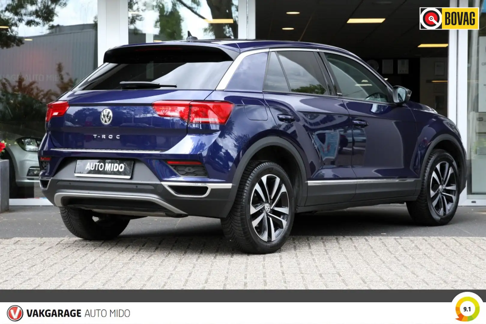 Volkswagen T-Roc 1.5 TSI DSG Automaat United -Afneembare trekhaak- Blauw - 2