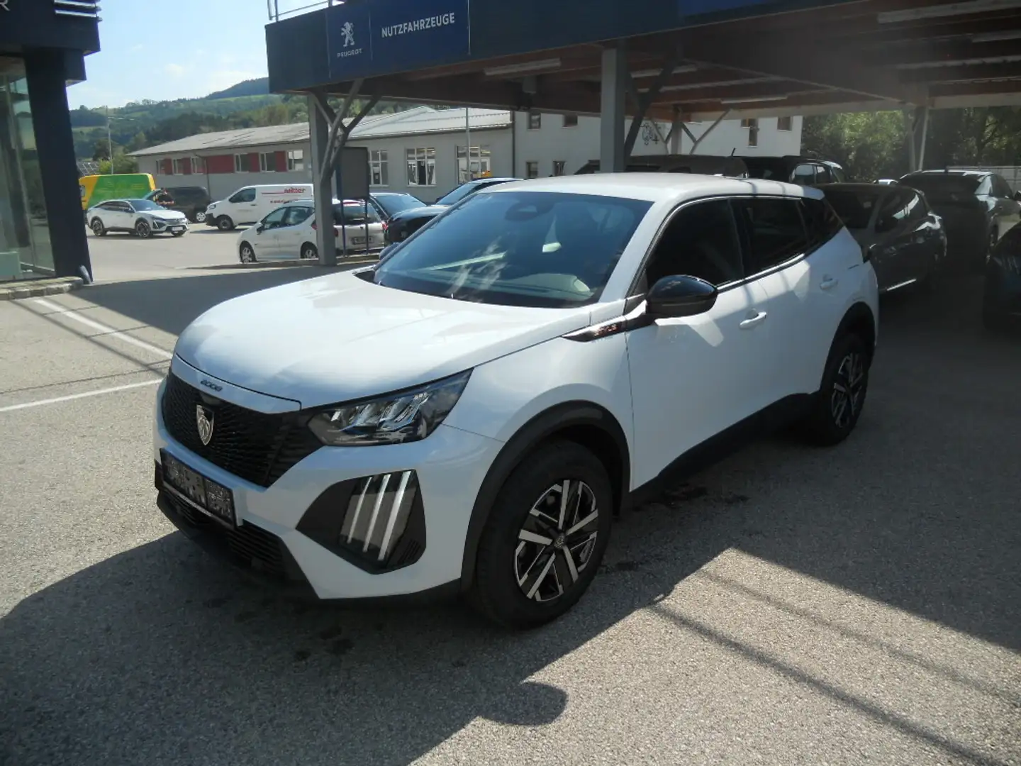 Peugeot 2008 Benzin 100 S&S Style 6-Gang-Manuell Weiß - 1