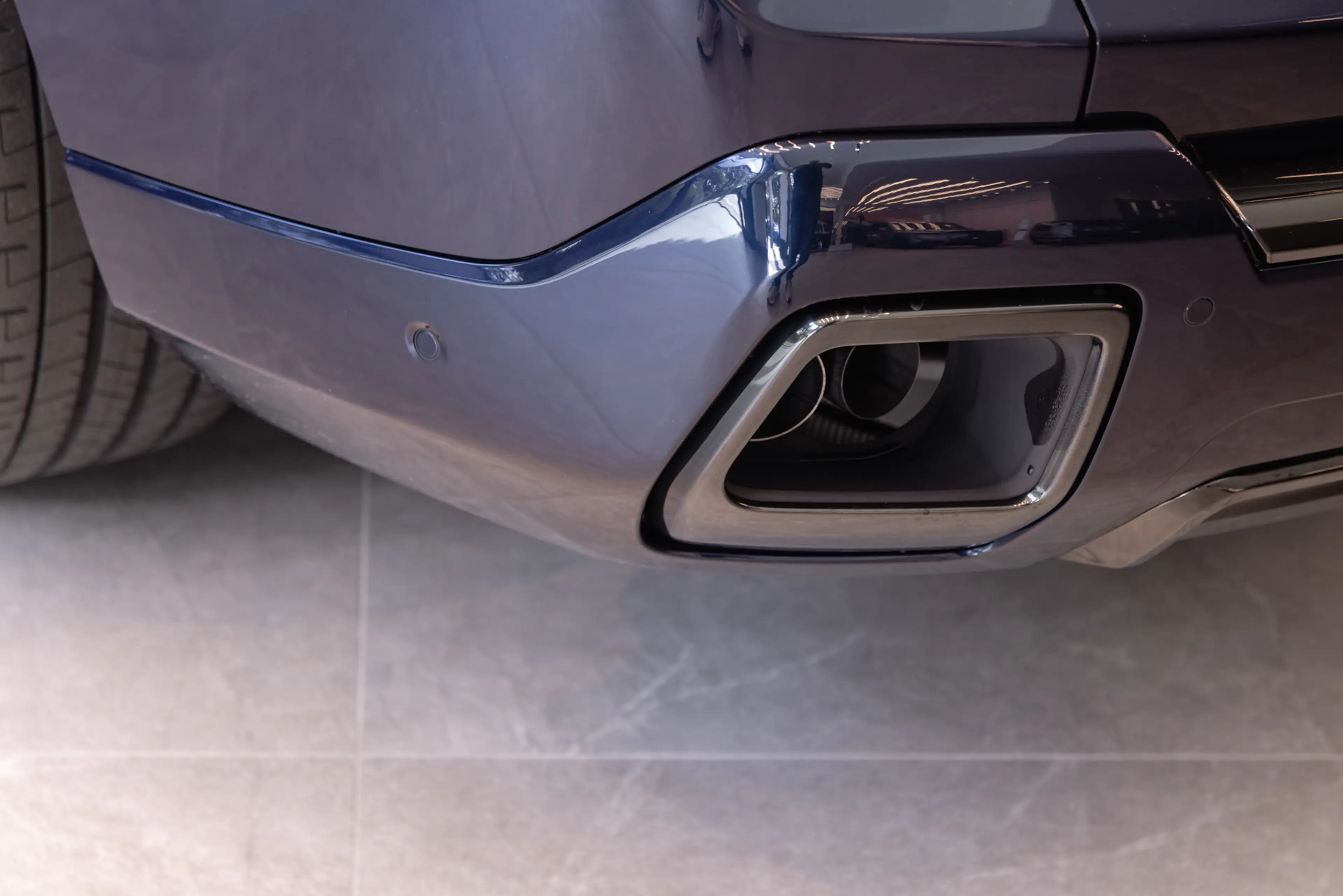 Rolls-Royce Cullinan Black Badge — photo 12