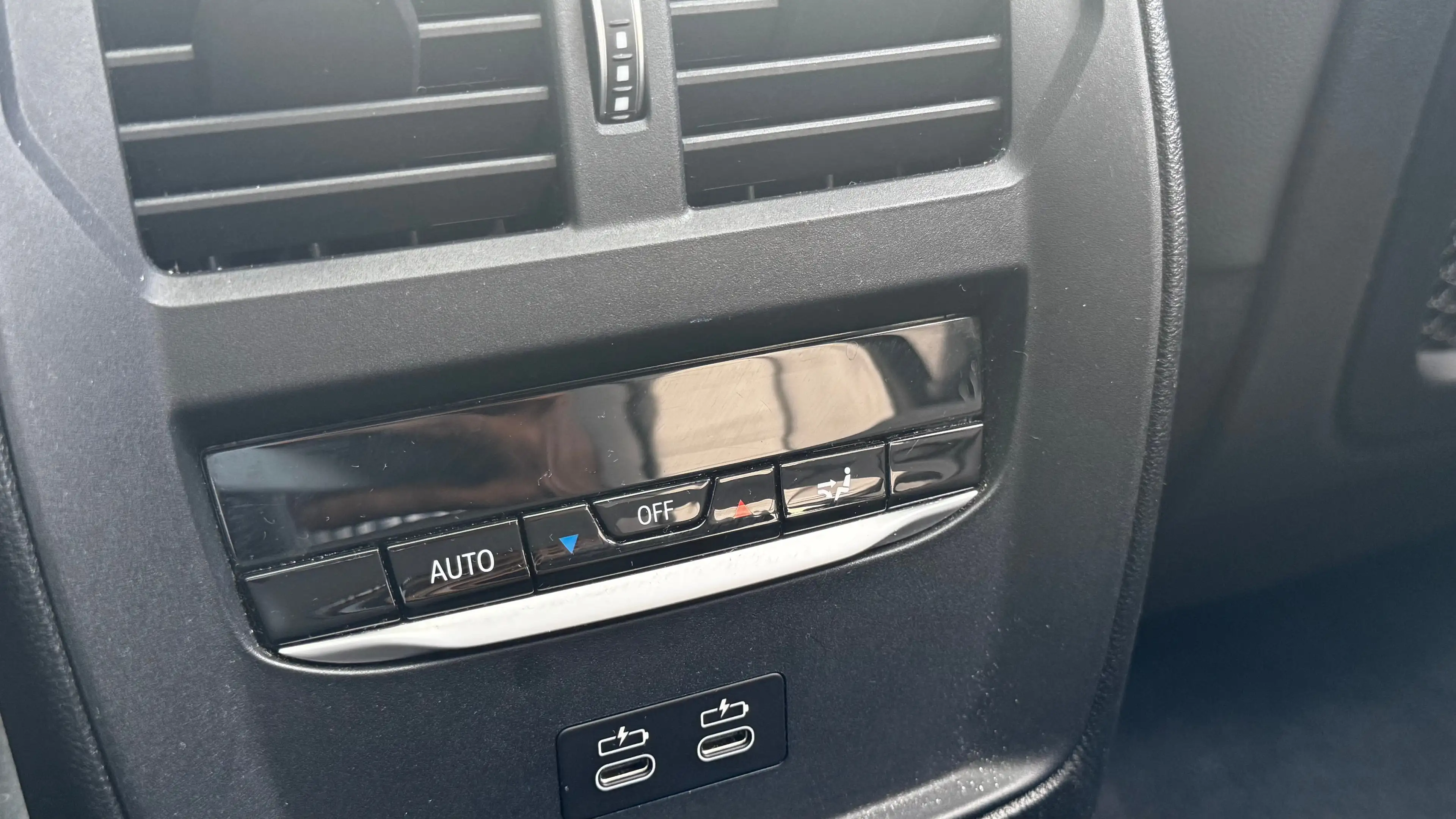 BMW 330 3-serie Touring 330E XDRIVE 292PK HIGH EXECUTIVE A — photo 44
