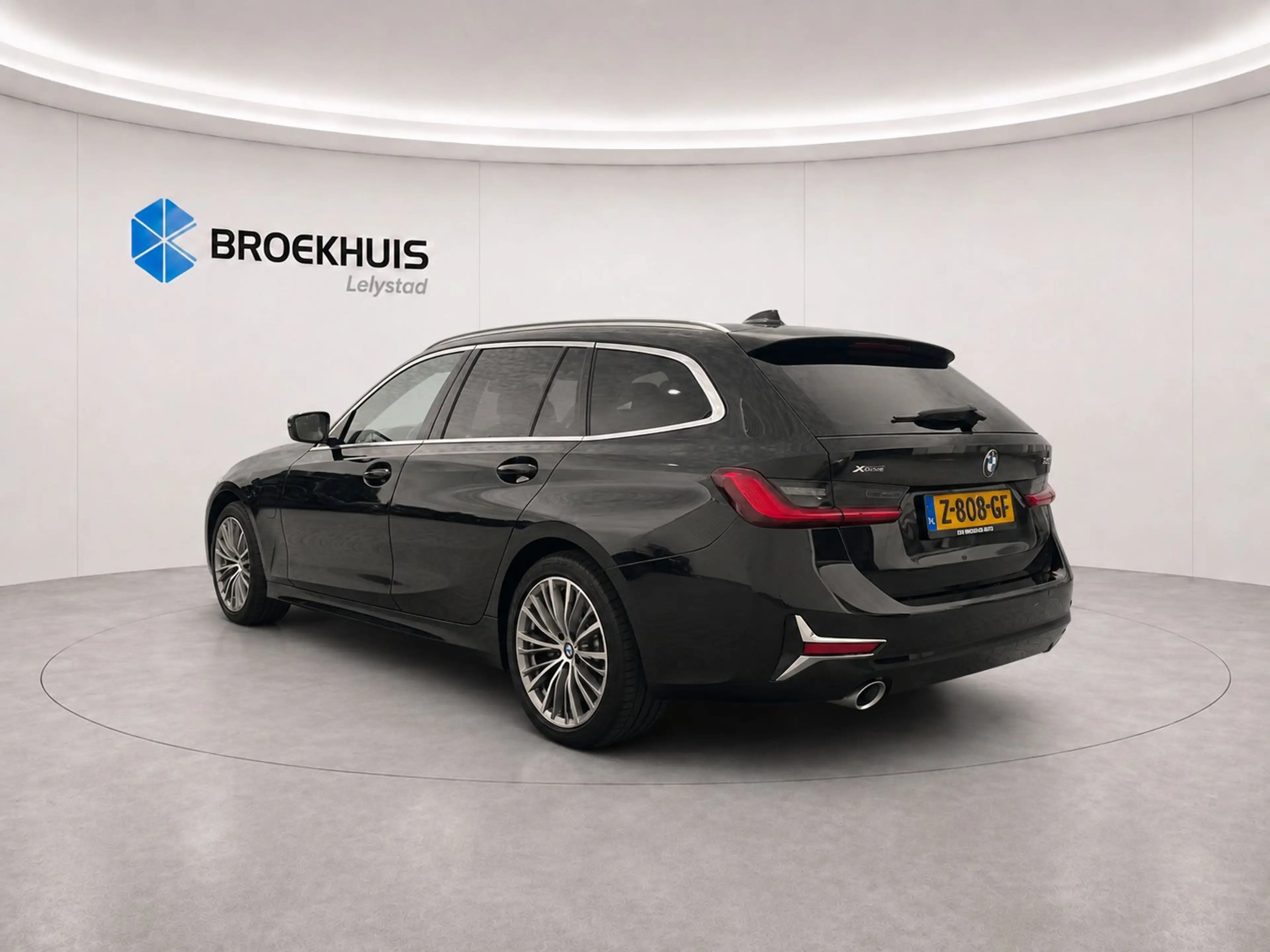 BMW 330 3-serie Touring 330E XDRIVE 292PK HIGH EXECUTIVE A — photo 8