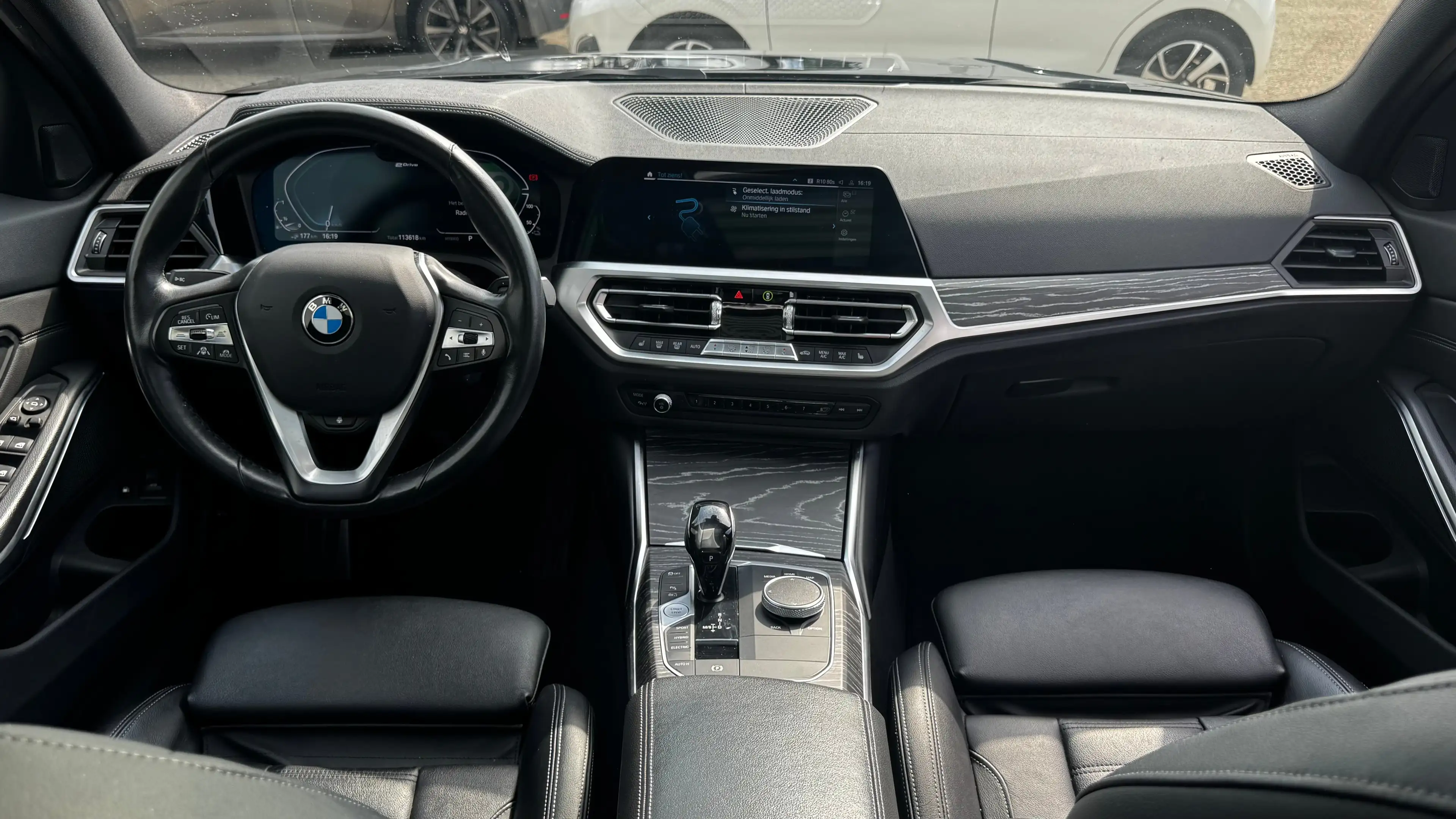BMW 330 3-serie Touring 330E XDRIVE 292PK HIGH EXECUTIVE A — photo 43