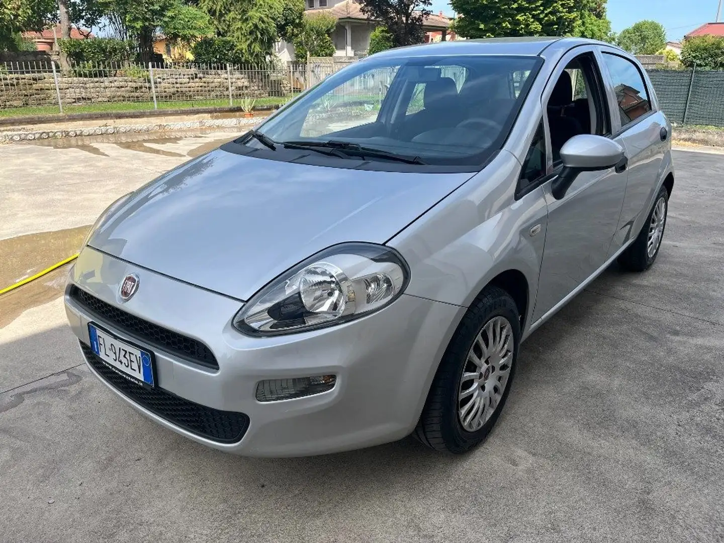 Fiat Punto 1.2 8V 5 porte Argent - 1